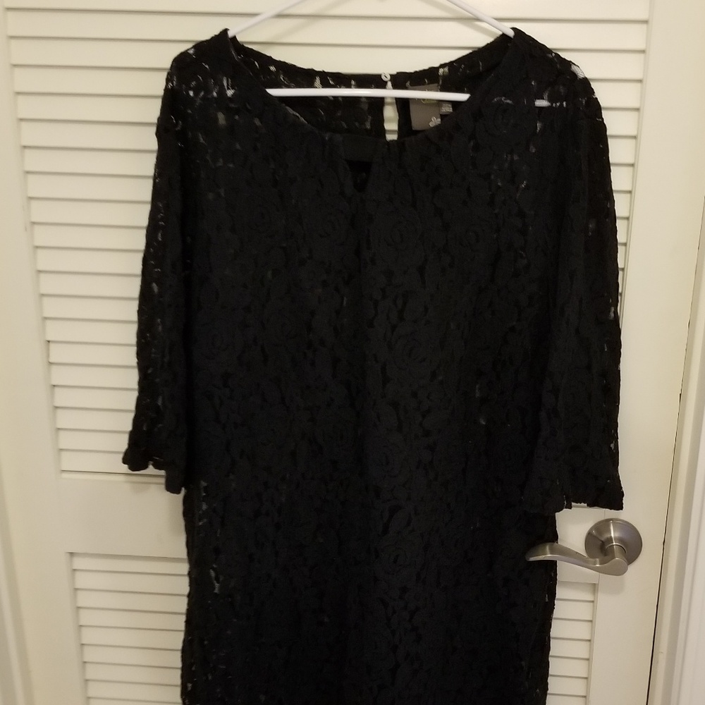 Plus Size Black Lace Tunic